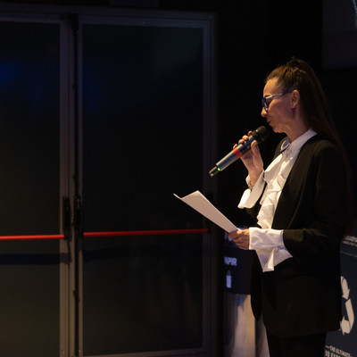 The host of the evening Ms. Alenka Tetičkovič. <em>Photo: Domen Permozer</em>